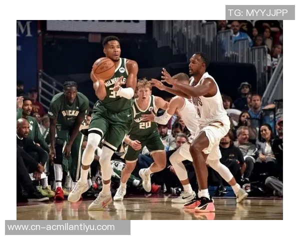 周一竞彩篮球焦点对决雄鹿与步行者的巅峰对决字母哥与西亚卡姆的精彩较量