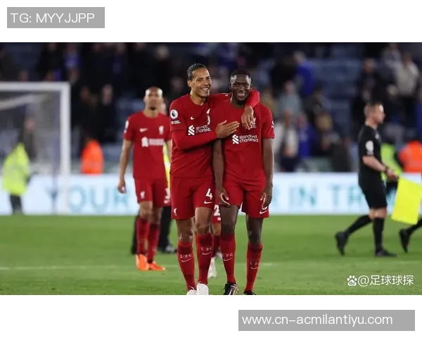 利物浦客战国米海报发布范戴克维尔茨埃基蒂克齐亮相